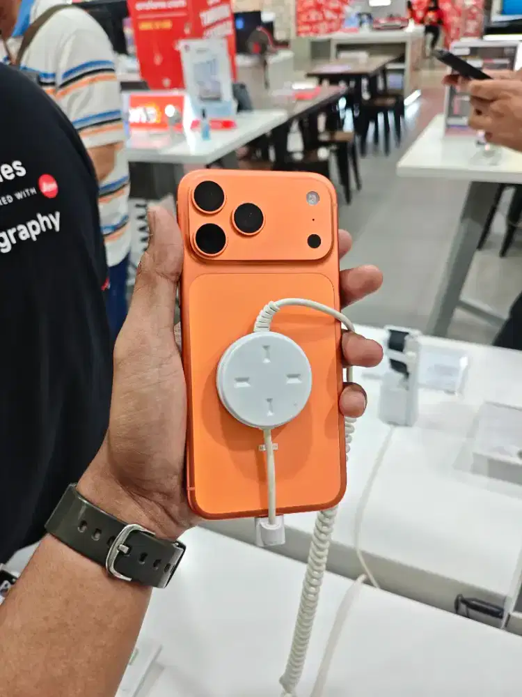 Iphone 17Pro Max ready bisa cicilan syarat cukup KTP tanpa DP