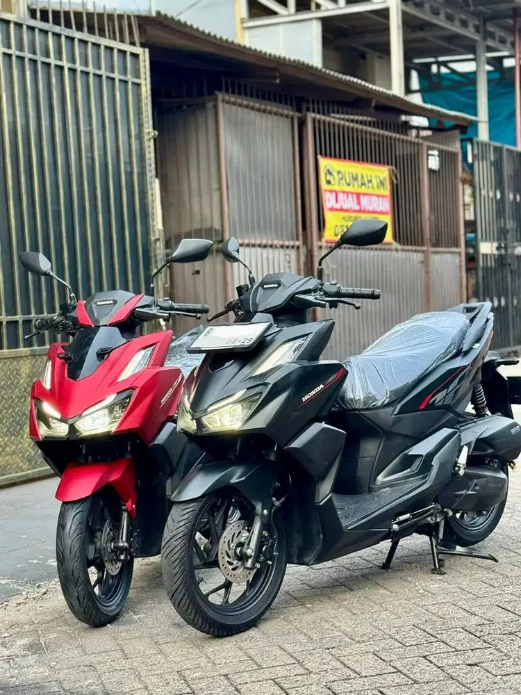 KM 1RB❗️VARIO 160 CBS 2024 HITAM / MERAH PAJAK BULAN 08-2025/04-2025