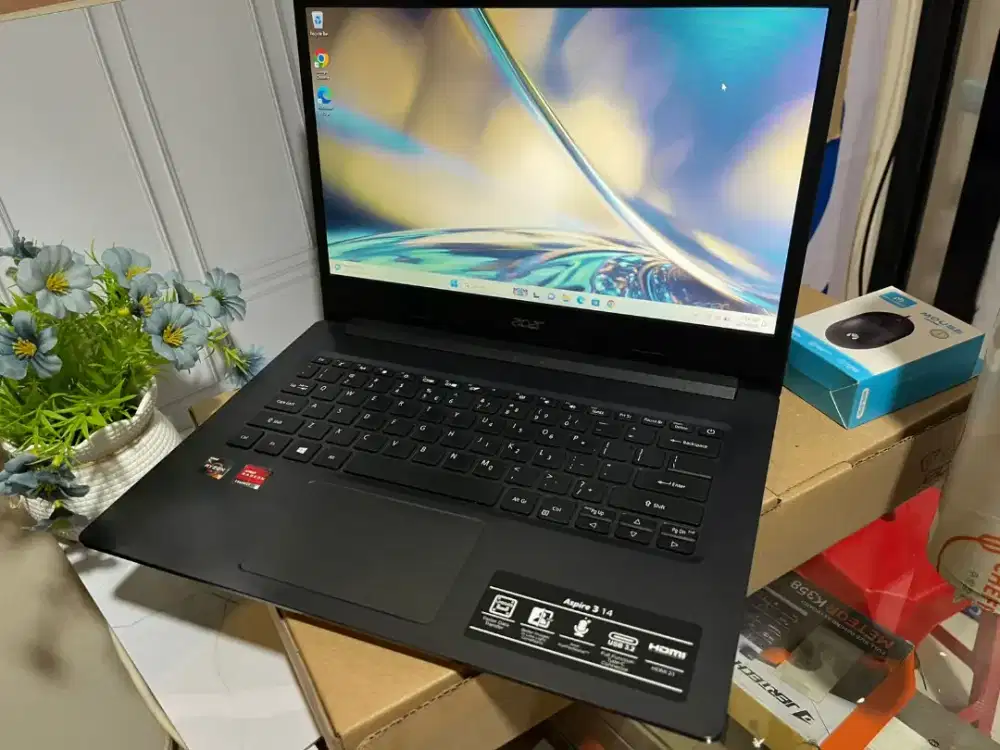 Acer aspire A314-22 Ryzen 5 3500u  ram 8 ssd 256