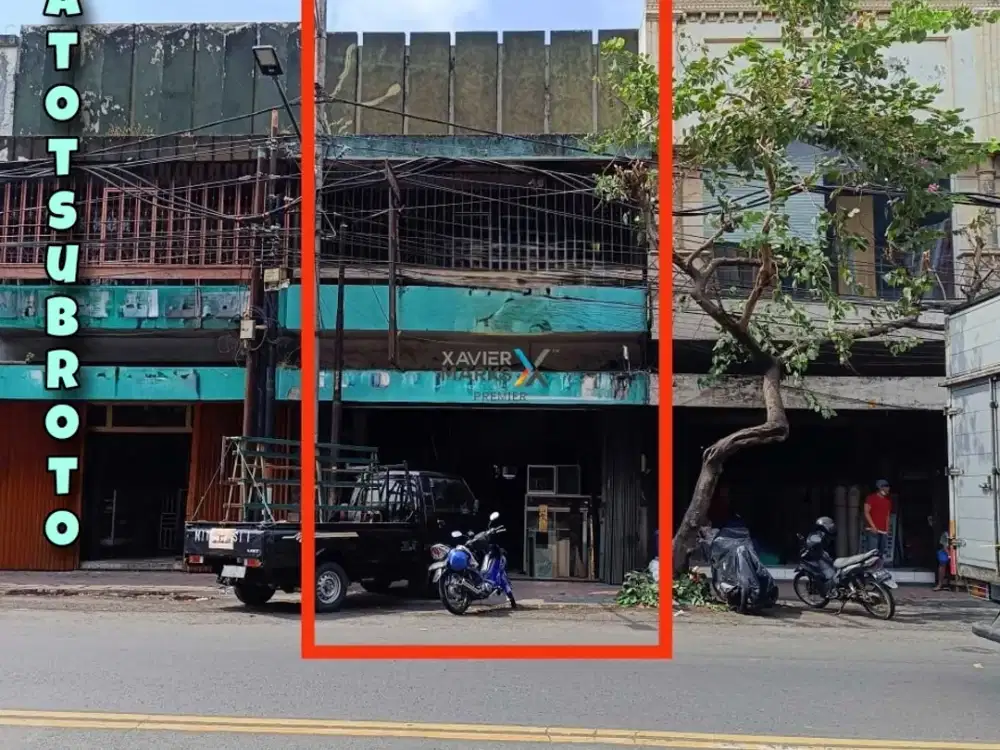 Ruko di pusat bisnis di poros jalan gatot Subroto Klojen Malang