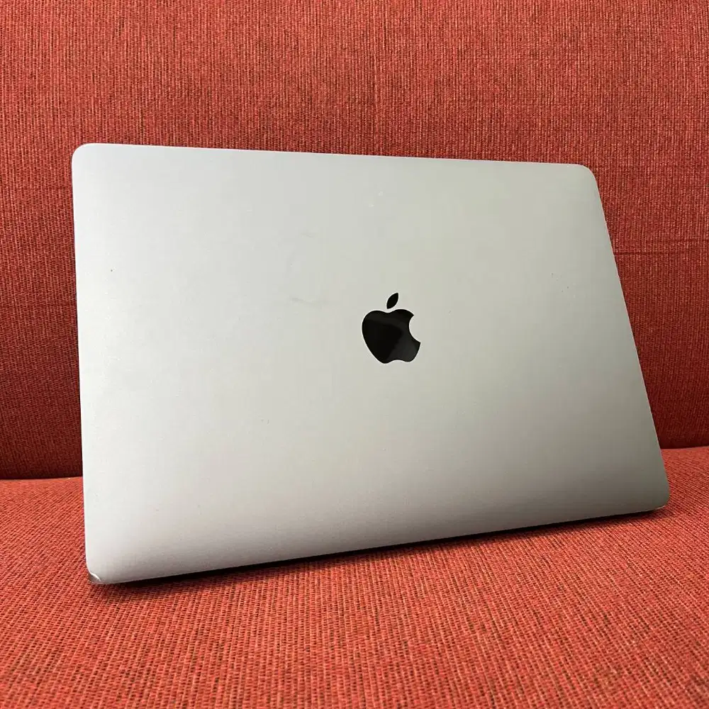 SALE MacBook Pro 13 inch 2017 Non Touchbar i5 RAM 16/128GB