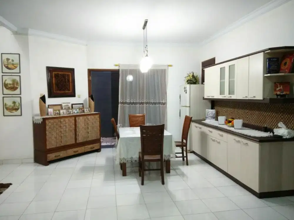 Ss786- Dijual Rumah Bagus Siap Huni 9x20 Semi Furnish di Kelapa Puyuh