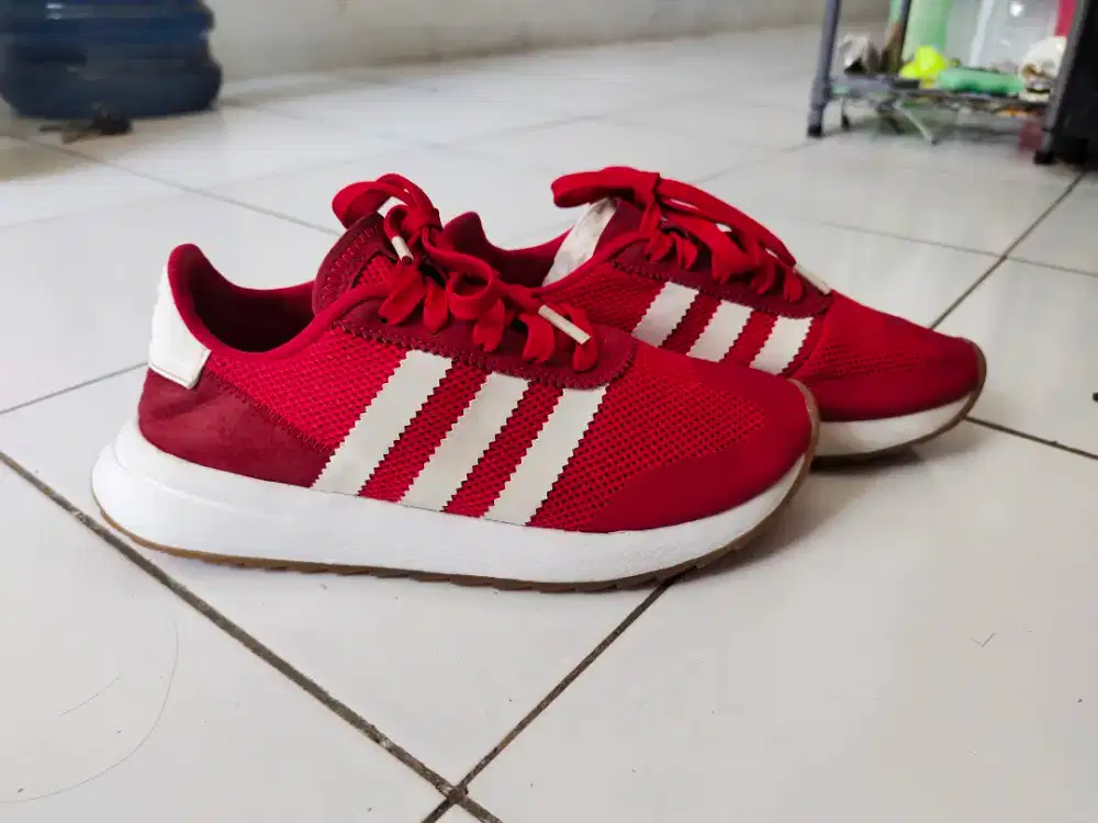 Jual sepatu Adidas flb