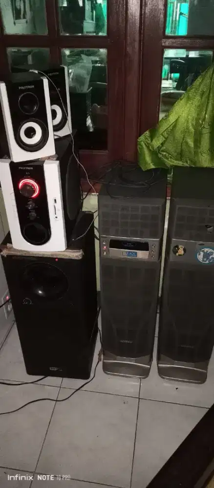 Speaker aktif dan subwoofer
