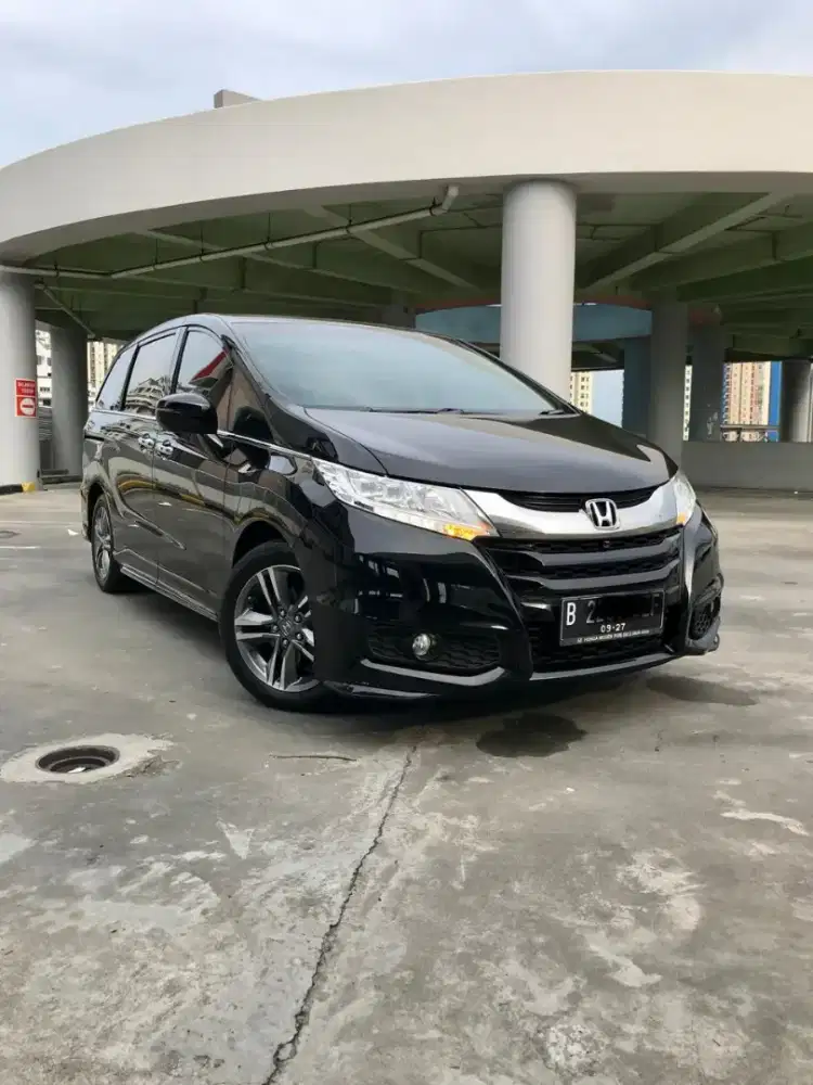Honda Odyssey 2.4 Prestige Th 2017 Black On Black Tangan Ke 1 Pribadi!