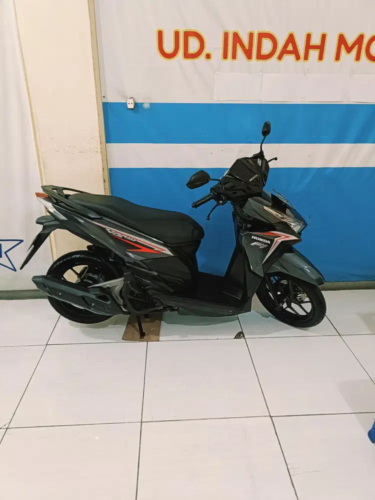 Unit HONDA VARIO 125 ESP CBS SPORTY FI ECO 2016 BISA NEGO HARGA