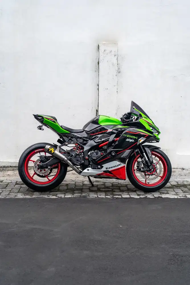 Moge Kawasaki Ninja ZX25r ABS KRT Full Carbon Fullspec