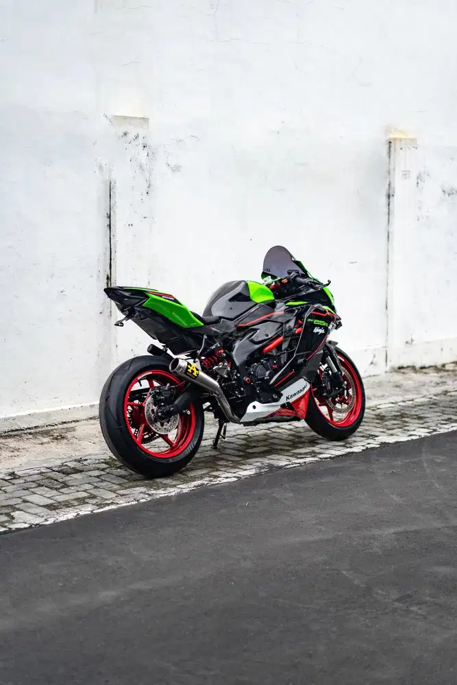 Moge Hedon Kawasaki Ninja ZX25r ABS KRT Full Carbon