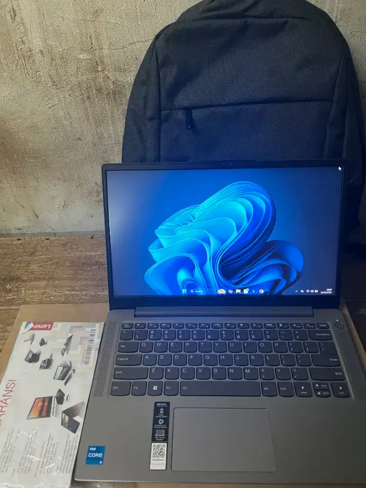 Lenovo Ideapad Slim 3 - Processor Terbaru i5-Gen12 - Garansi ON 1 Thn