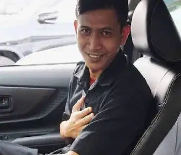 Dibutuhkan supir pribadi