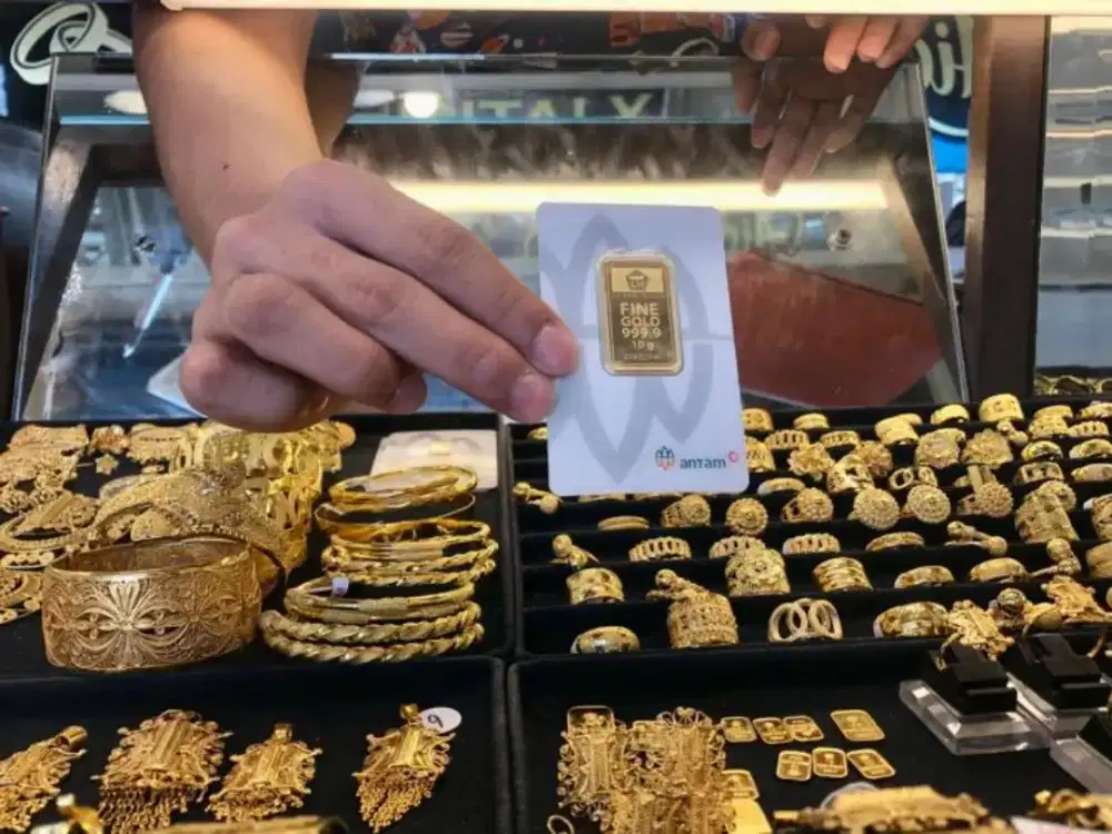 Cas* dan kredt emas asli