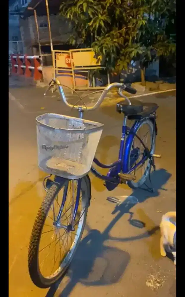 Sepeda jumbo ring 26 muat beban sampai 100 kg