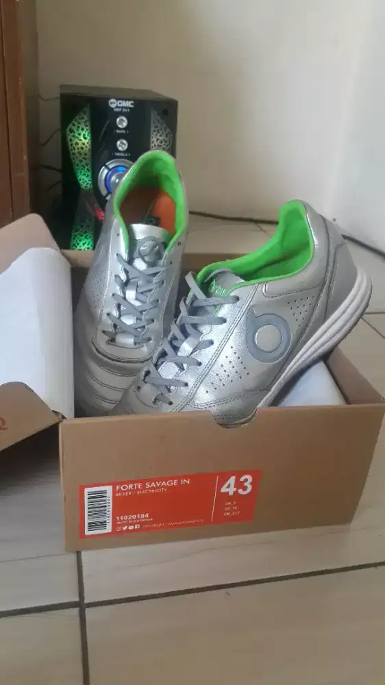 Sepatu futsal Ortuseight Forte Savage In original product