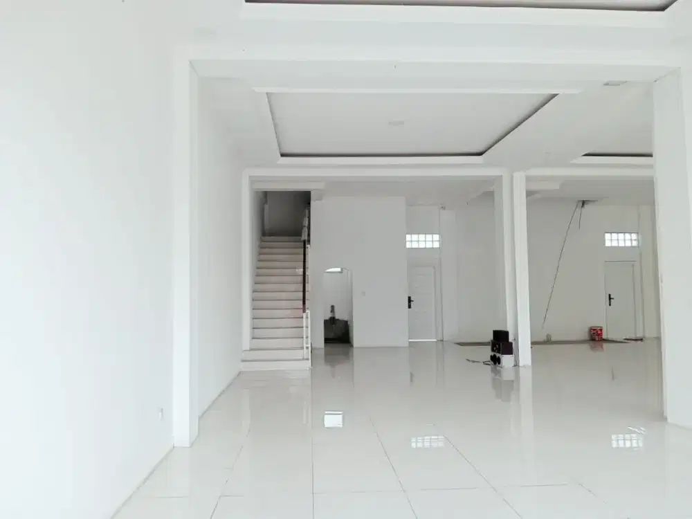 ruko komersil strategis depan jalan raya di jalan raya bogor jakarta timur