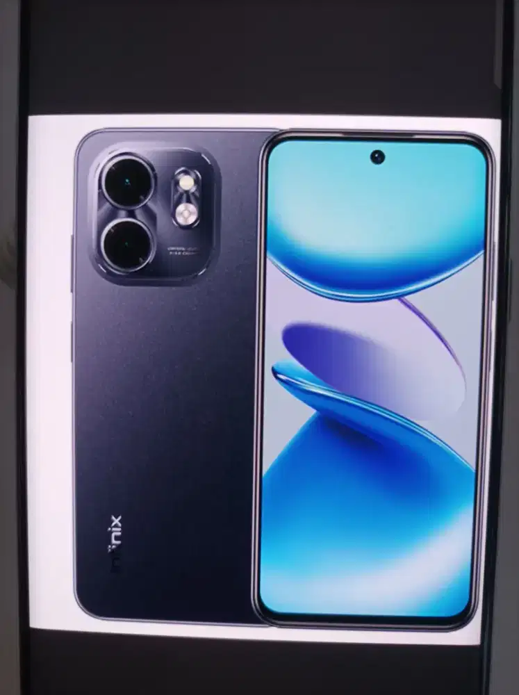 Infinix Smart 9 ram 4 memori 128gb.