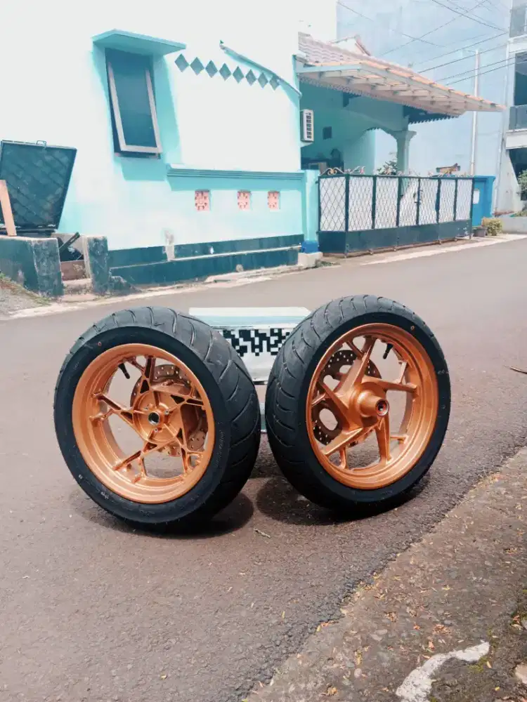 Pelek Yamaha Xmax 250