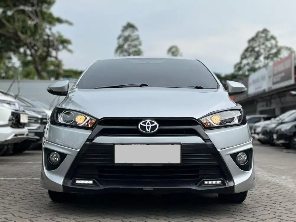 TERMURAH TOYOTA YARIS S TRD MT MANUAL 2016 SILVER