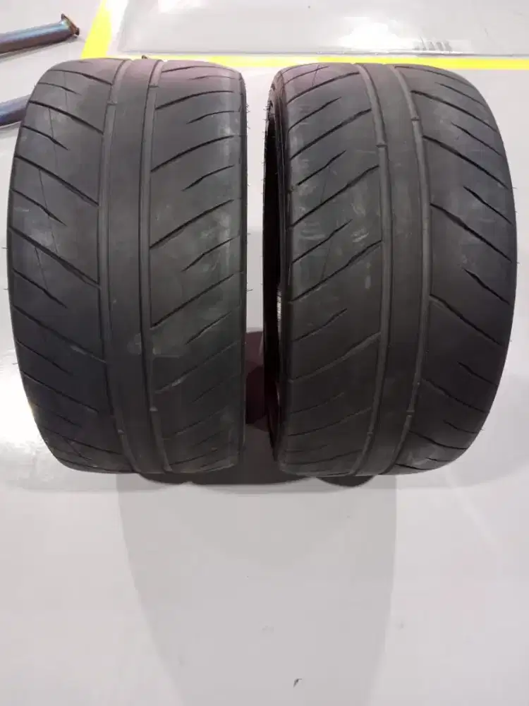 Hankook 275/35 R19