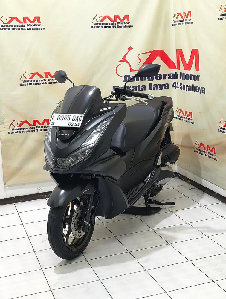 Ready Honda PCX 160 Abs Tahun 2024 warna Hitam doff