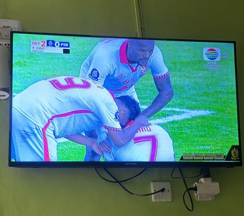 Polytron Smart Tv 40inch