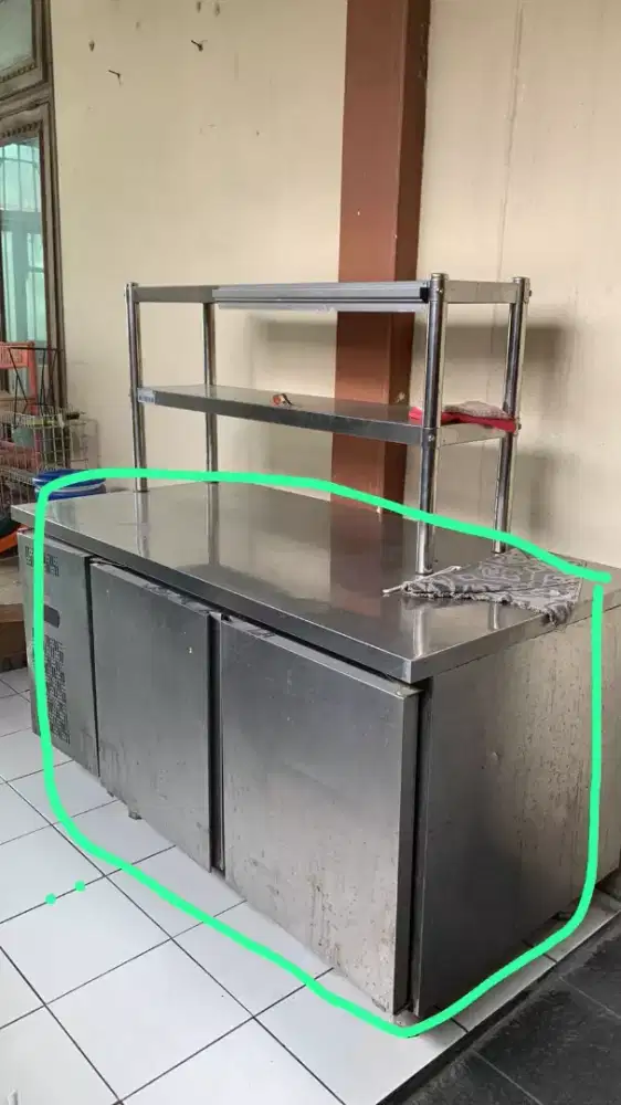 Promo tahun baru underculer chiller