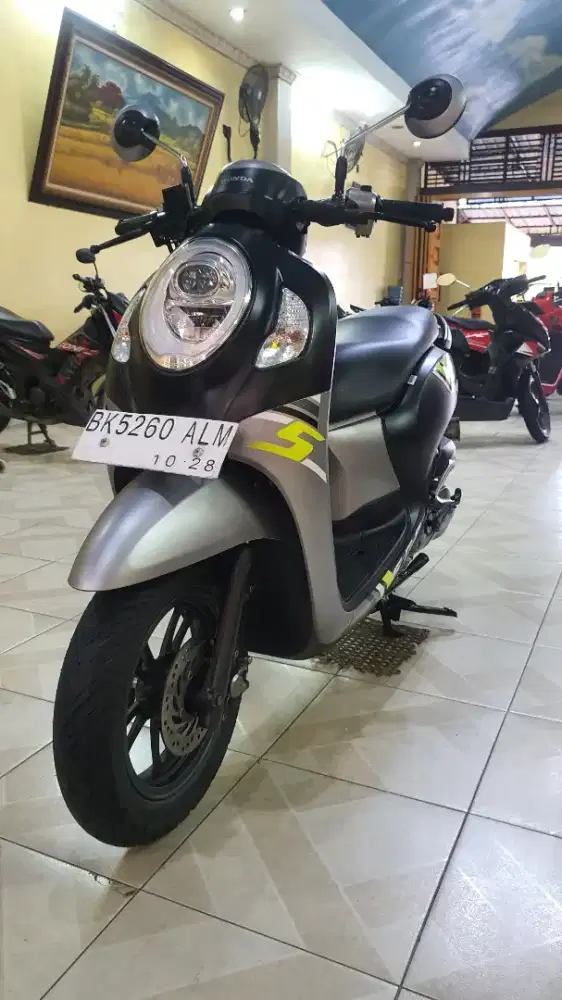 New Scoopy Sporty CW 2023 Cantik Ellegant-Odomtr 12.000 KM-plaza motor