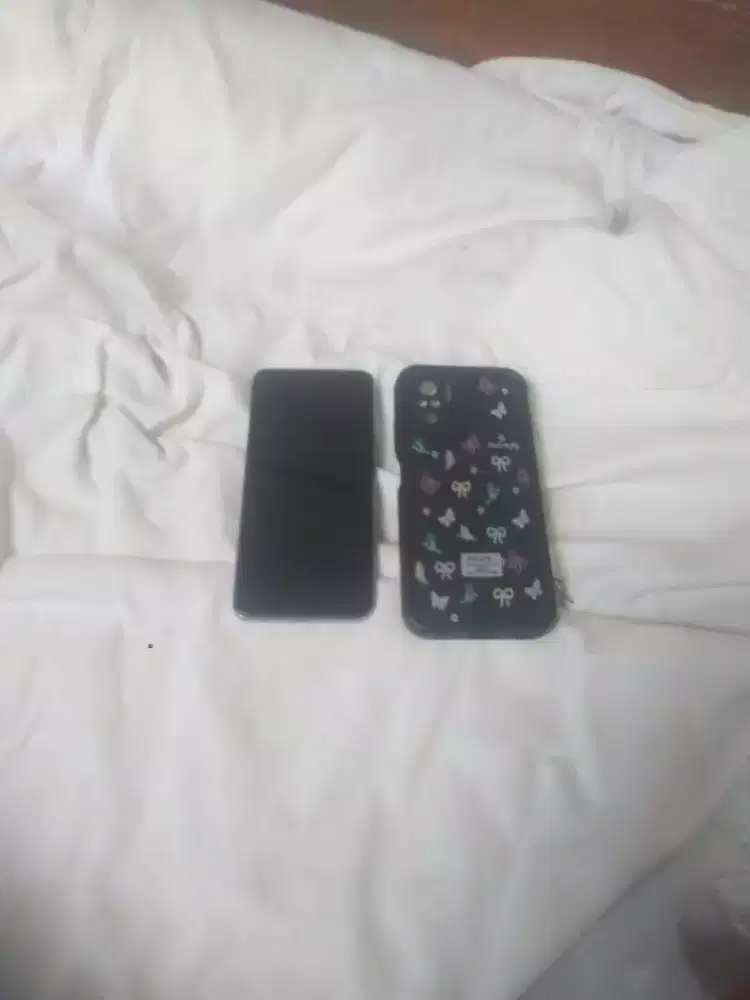 Jual hp xiaomi redmi note 10 ram 4/64 Gb layar 6.43