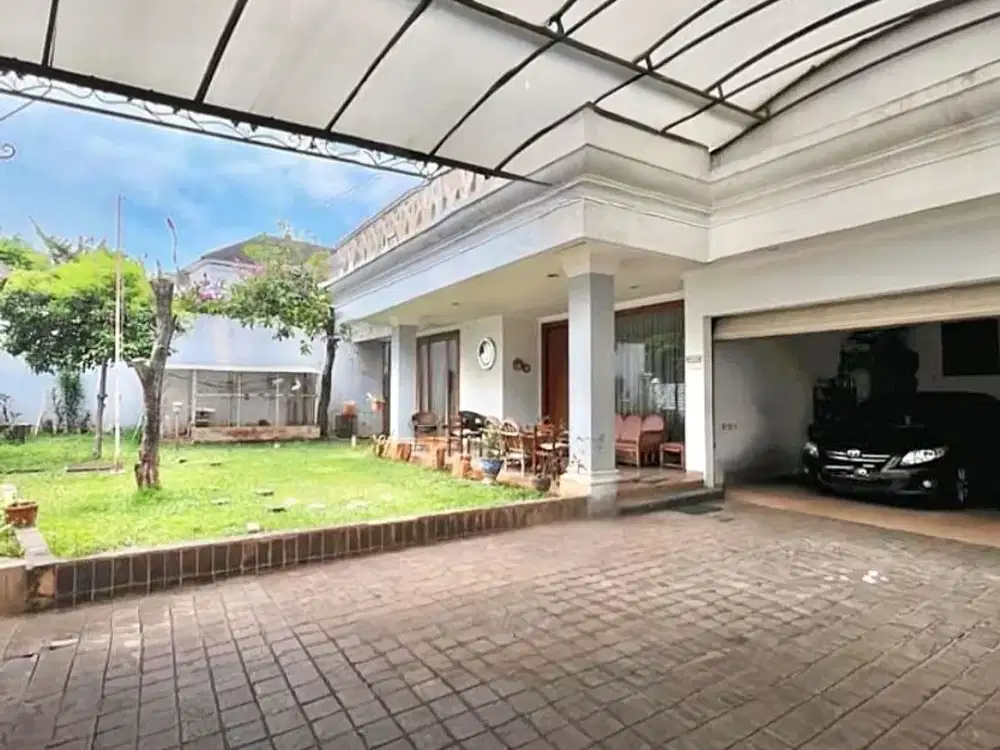 Dijual Rumah Radio Dalam Kebayoran Baru dekat Pondok Indah Jakarta Selatan