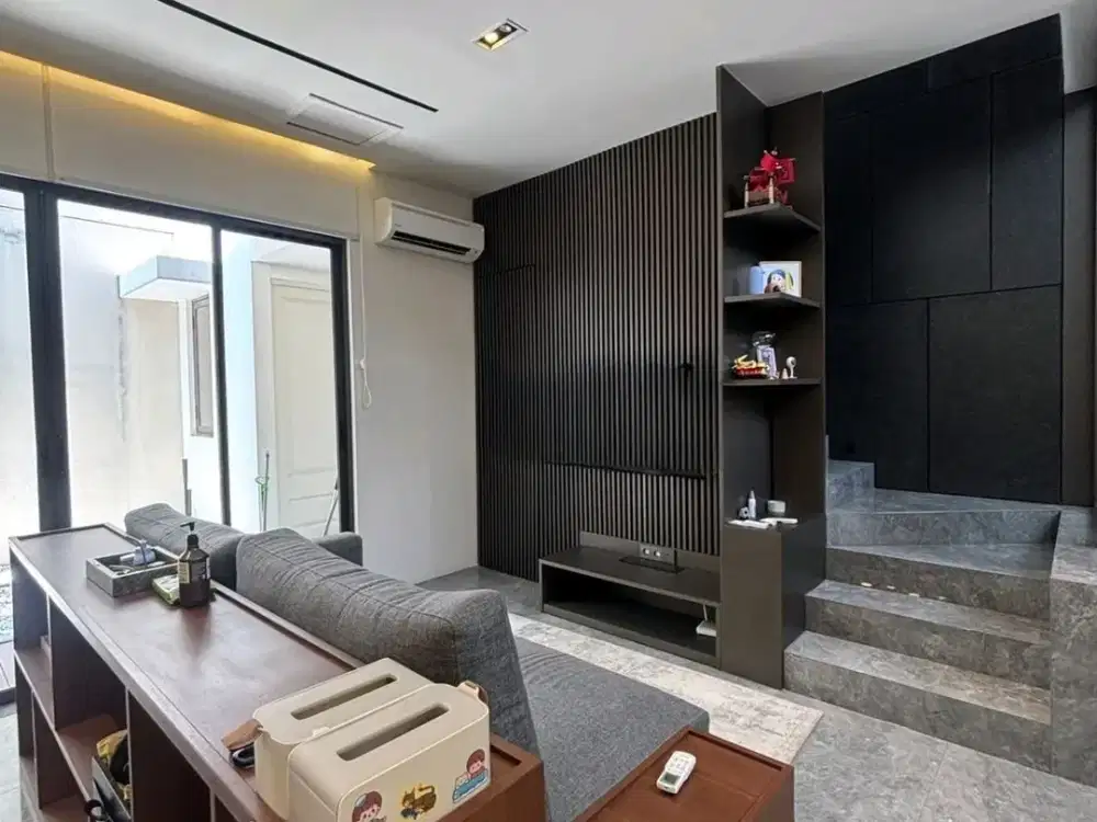 RUMAH ZIMBALI COSTA GRAND ISLAND PAKUWON CITY MINIMALIS