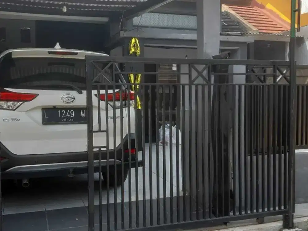 Dijual murah. Rumah di perumahan Park Royal Regency, Buduran, Sidoarjo