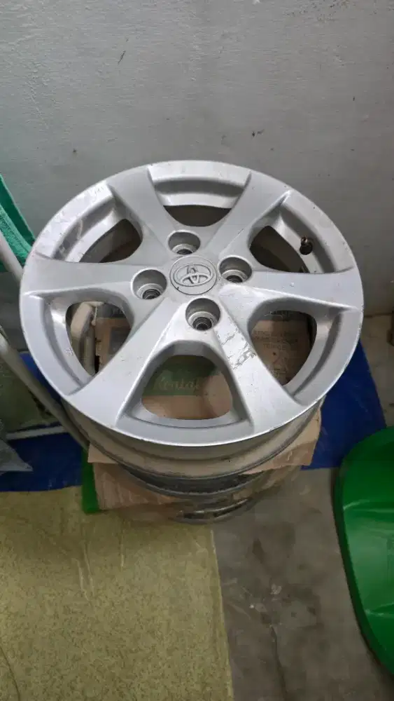 Velg r14 copotan agya