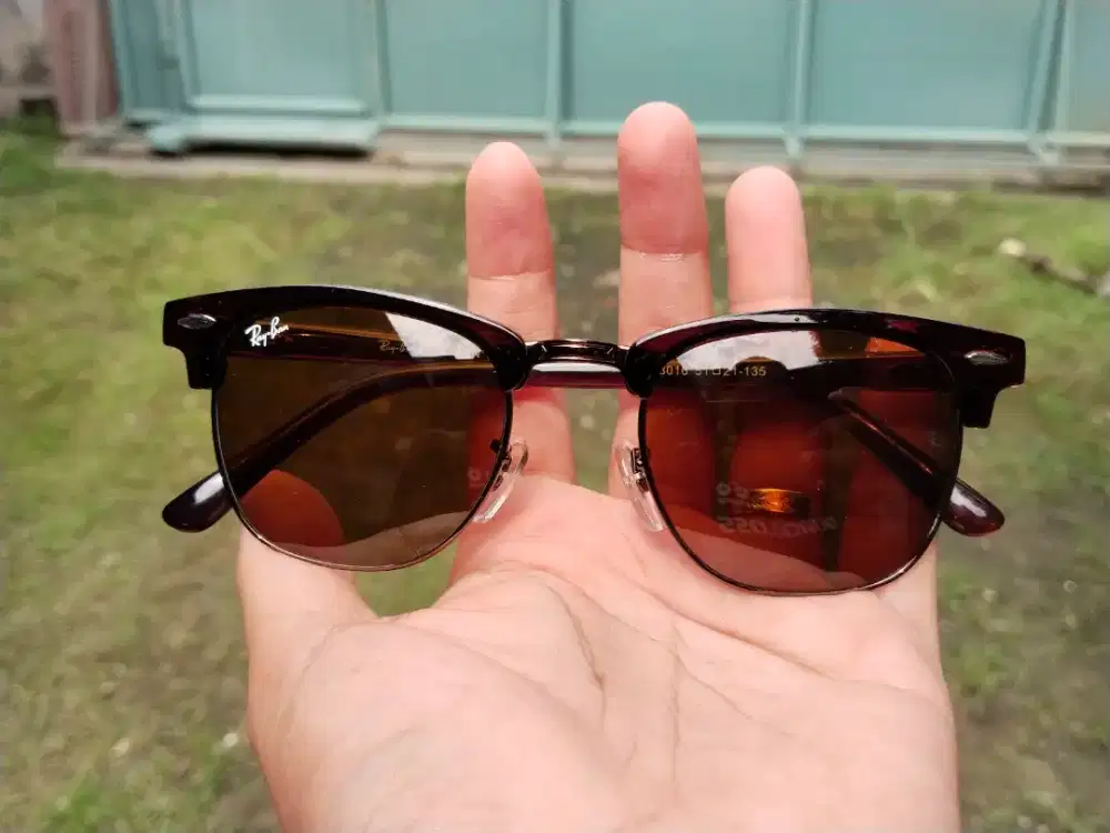 Kacamata rayban seperti clubmaster