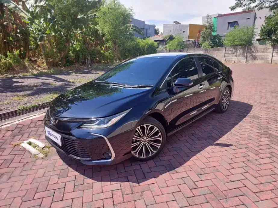LIKE NEW Toyota Corolla Altis 1.8 V Bensin-AT 2023 LCBG