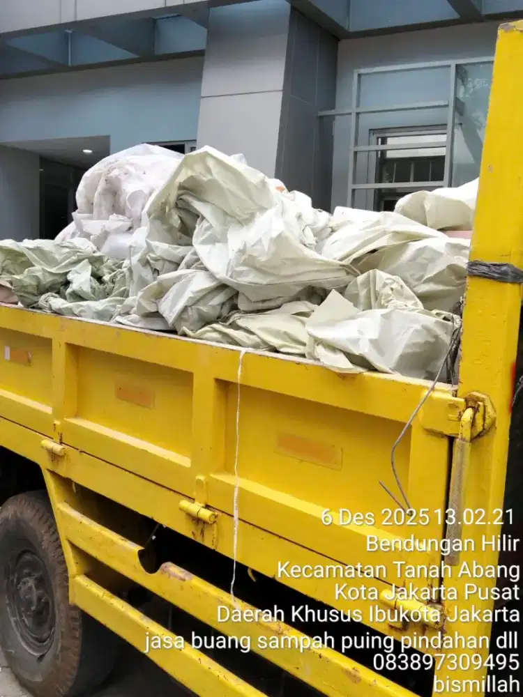 Jasa angkut puing dan buang sampah