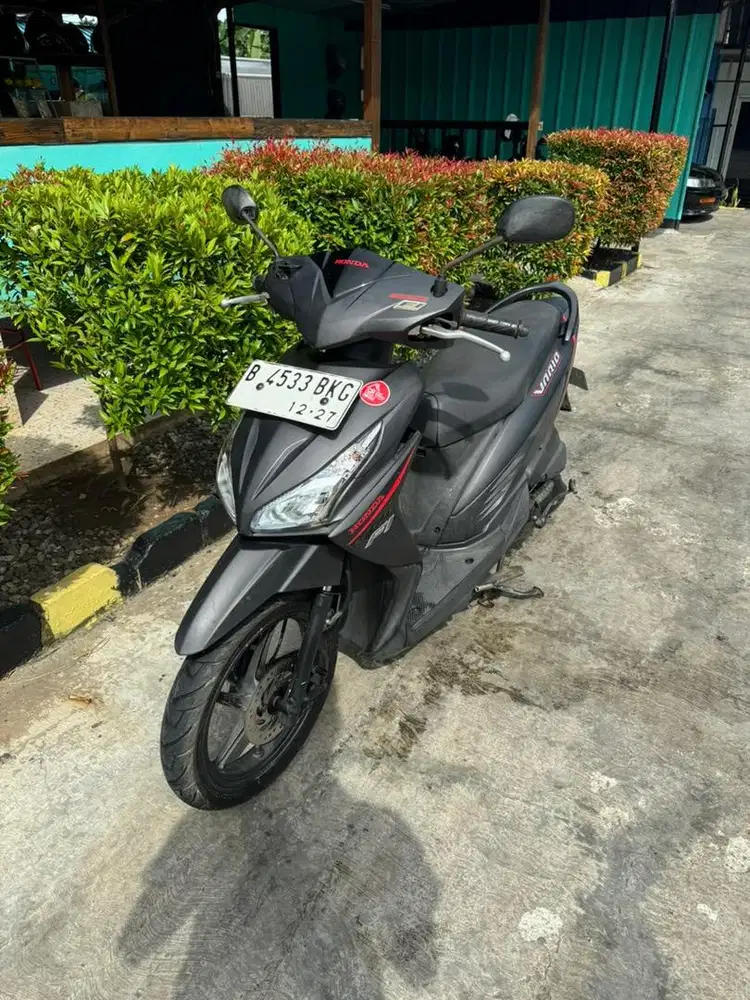 vario 110 agnes black doff 2017