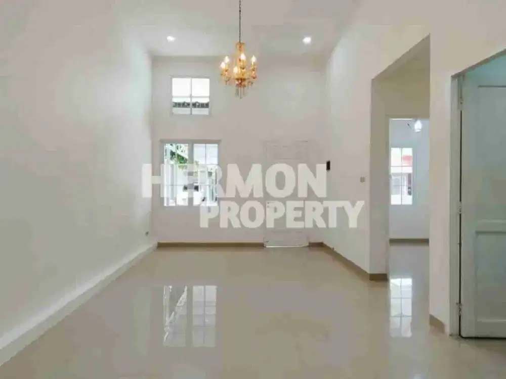Rumah Cantik Lantai Granit Harga Murah di Kota wisata Cibubur