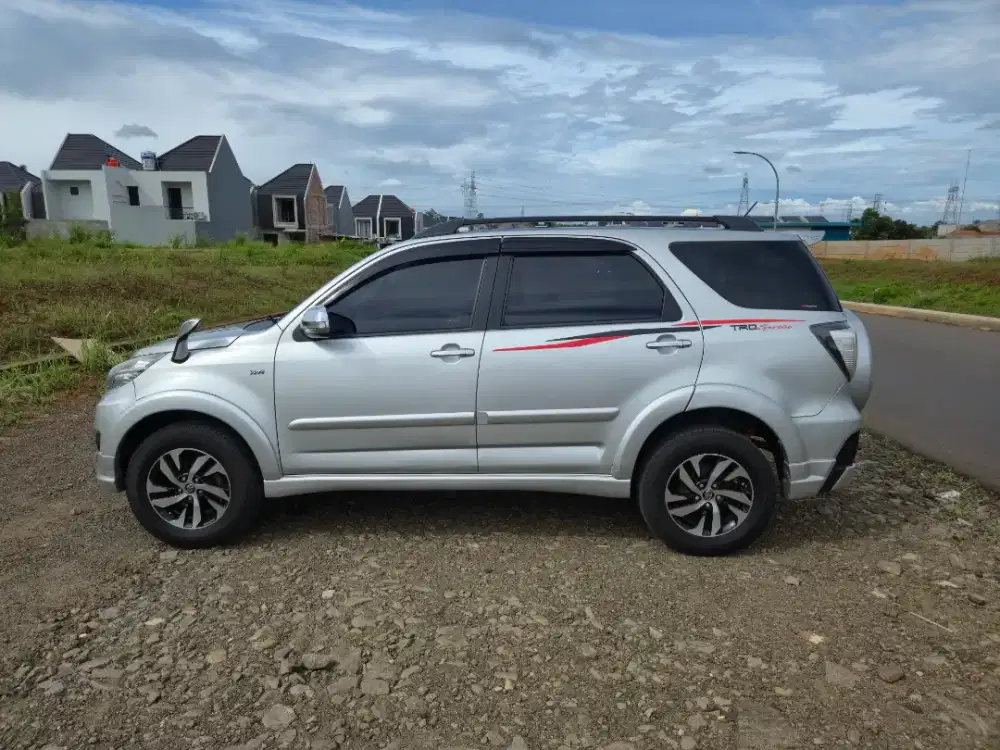 New Rush S TRD AT km 56rb