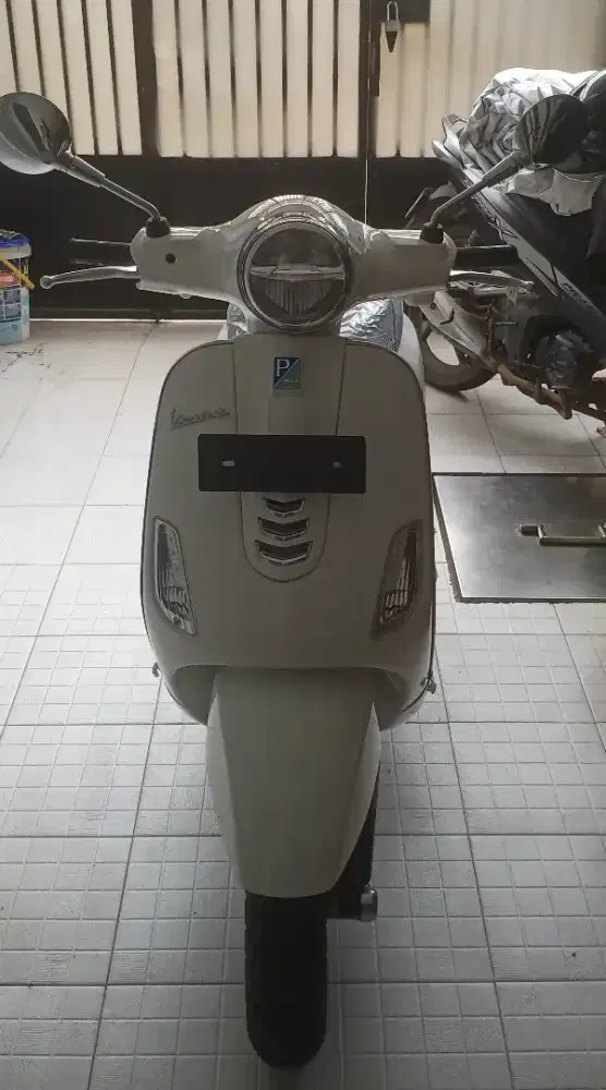 Vespa matic LX IGET 125