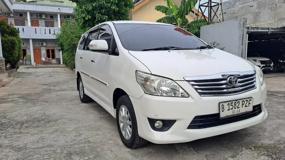 TOYOTA KIJANG GRAND INOVA V MATIK 2013 PUTIH LANGKA TERAWAT SIAP PAKAI