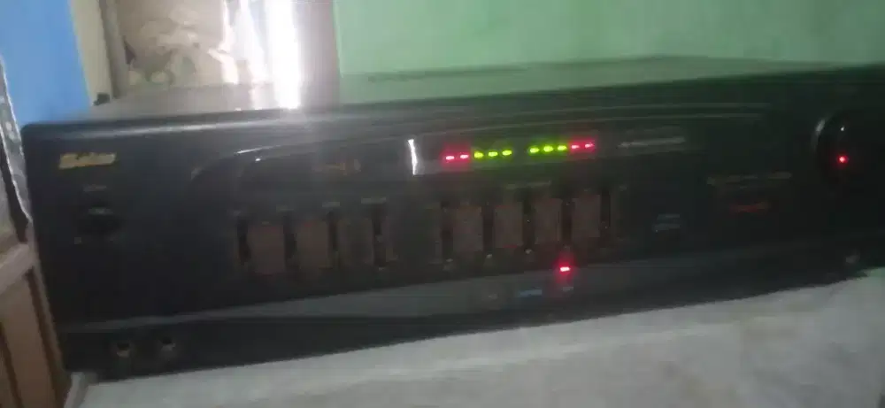 Amplifier seico Masih mulus