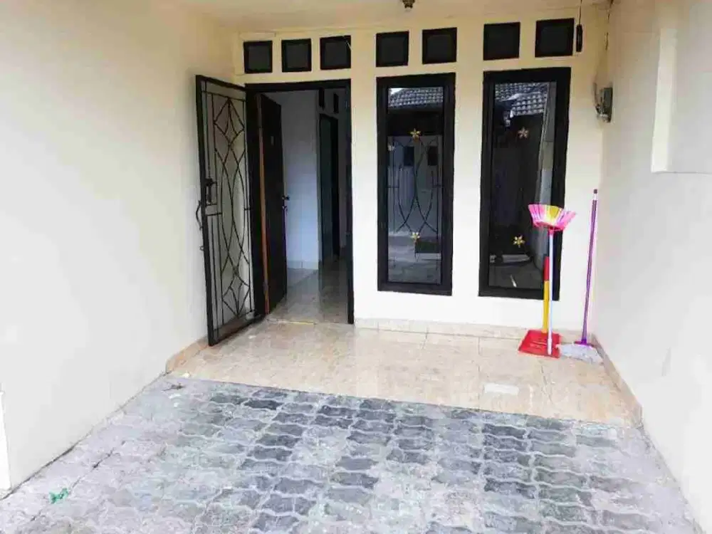 Rumah kebagusan jagakarsa jaksel 2 kmr 46jt/thn akses mbl