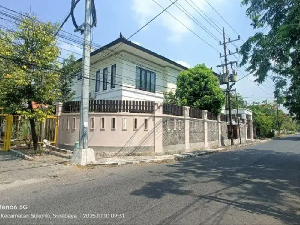 Rumah Di Manyar Rejo Surabaya Nyaman Hook Dan Ada Kolam Renang