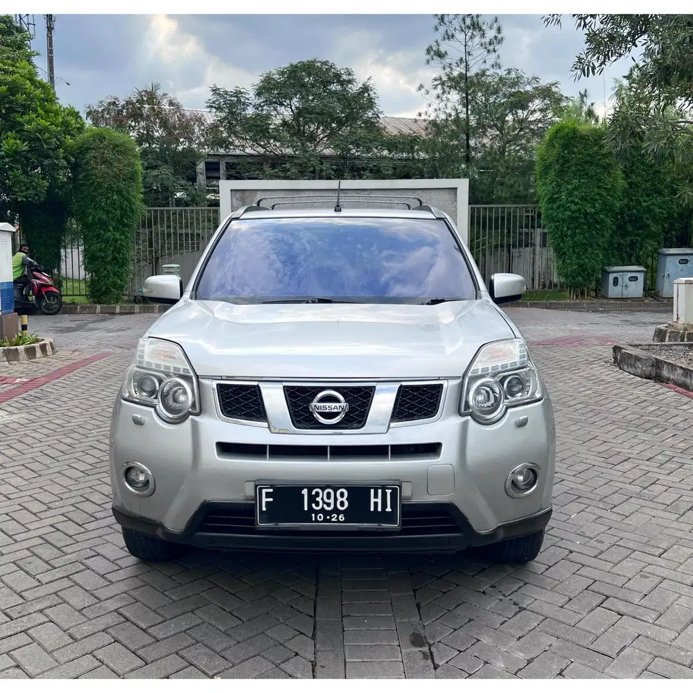 Nissan X-Trail 2011 Bensin