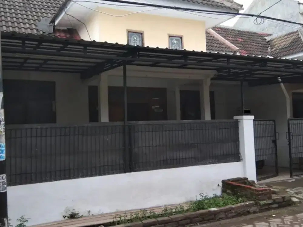 Dijual cepat rumah BU di Perum Puri Teratai Buduran Sidoarjo