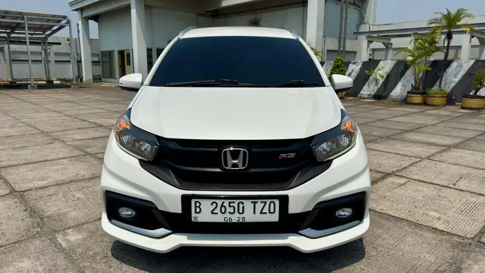 HONDA MOBILIO RS 1.5 AT 2018/2019 PUTIH MOBILIO E CVT