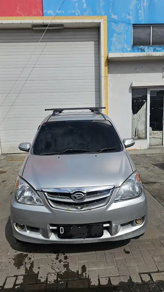 Daihatsu Xenia 2011 Bensin