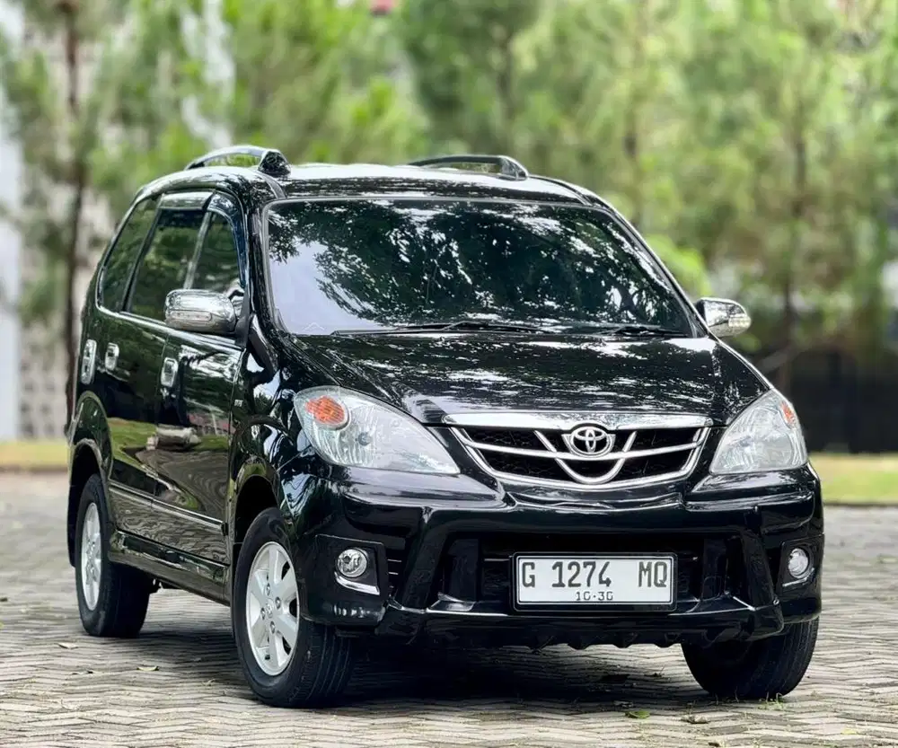 DP 4 jt! Toyota Avanza G Matic 2010 Antik Spt Baru!!