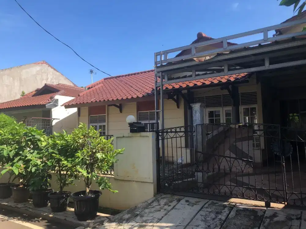 Dijual Rumah SHM Bumi Harapan Permai Kramat Jati Jakarta Timur