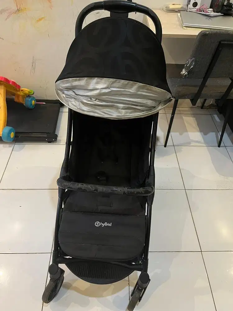 Stroller merk hybrid cabin size cozy