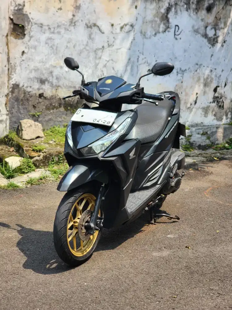 Honda Vario 150 Led 2018 warna hitam doff